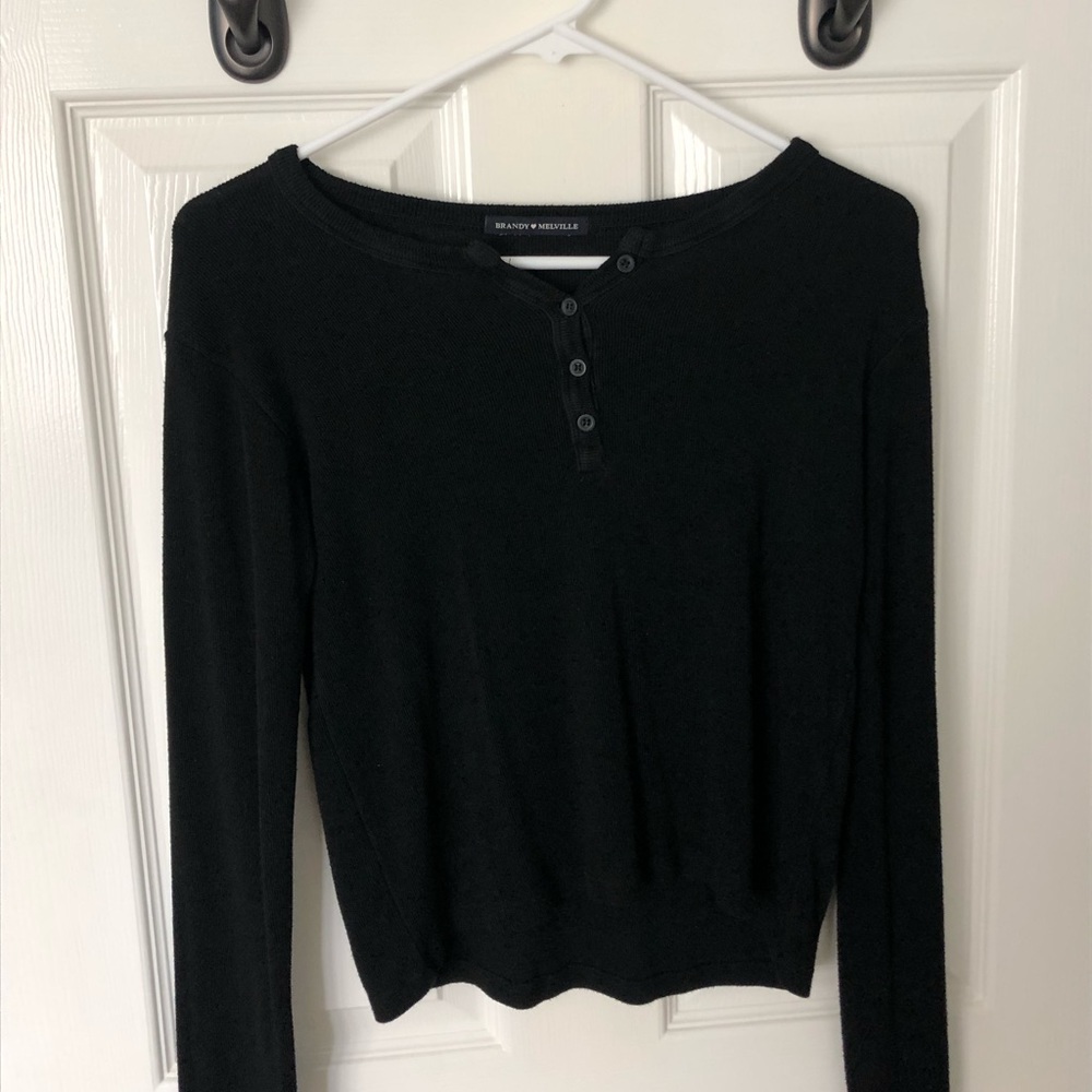 Black Long Sleeve! Super cute!